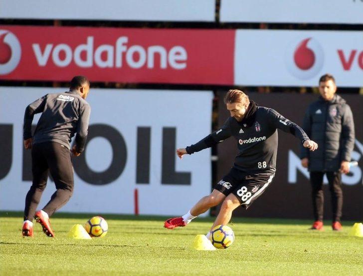 Beşiktaş, Osmanlıspor Maçı Hazırlıklarını Sürdürüyor G1