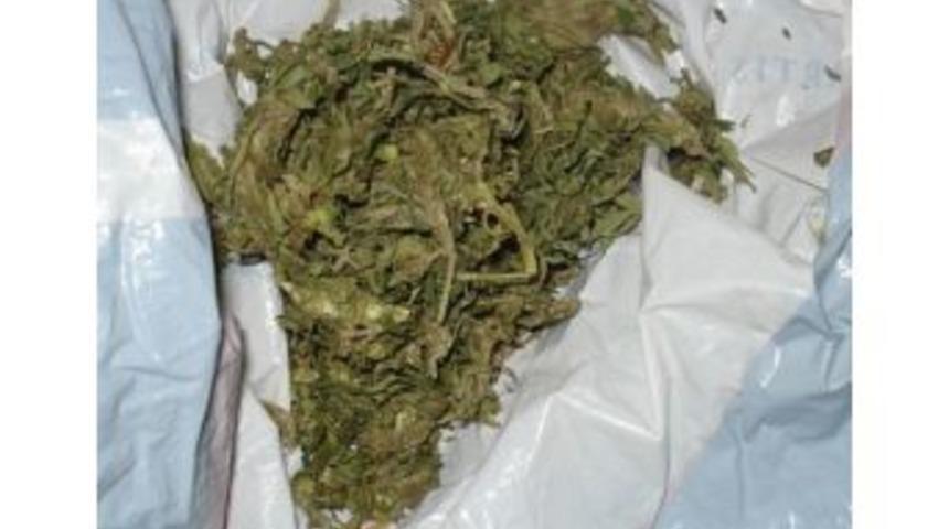 Jandarma Uyuşturucu Tacirlerine G&ouml;z A&ccedil;tırmıyor