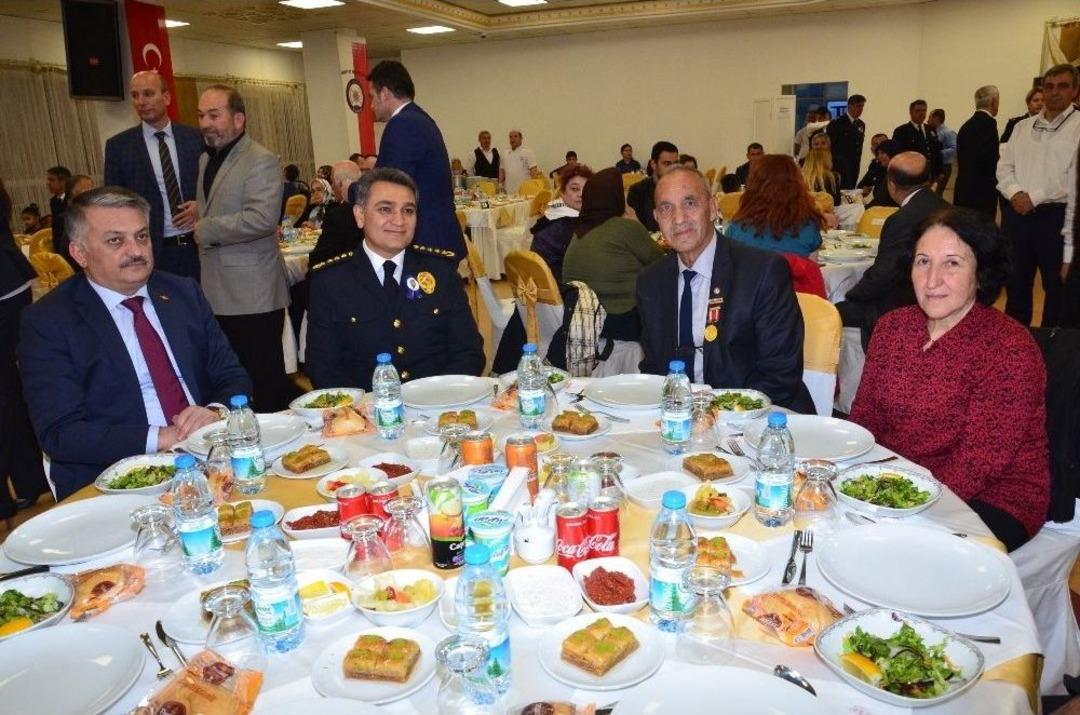 Şehit Aileleri Ve Gaziler Unutulmadı