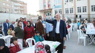 Gaybiefendi Ve Meydan’da İftar