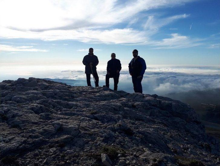 Bursalı Dağcılardan 2543 Metrede İftar G2