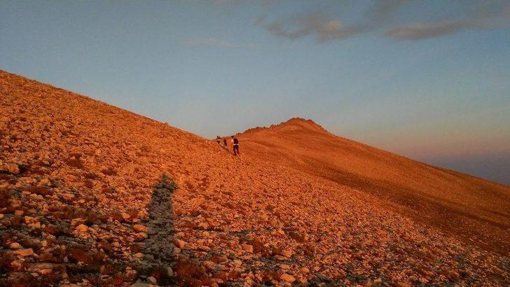 Bursalı Dağcılardan 2543 Metrede İftar G4