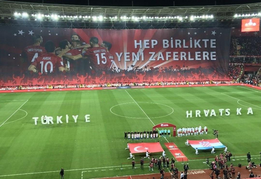 Eskişehir&rsquo;de 2017 Yılı Futbol Karnavalı Gibi Ge&ccedil;ti