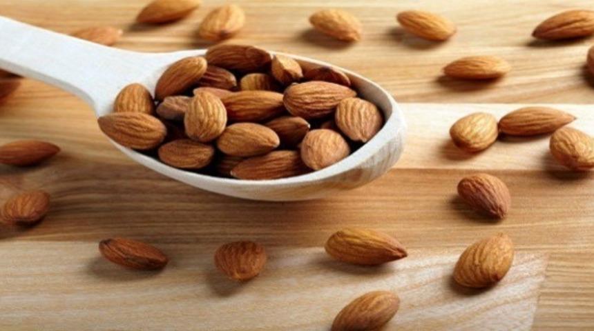 Kolesterol İçin Harika Çözüm: Badem