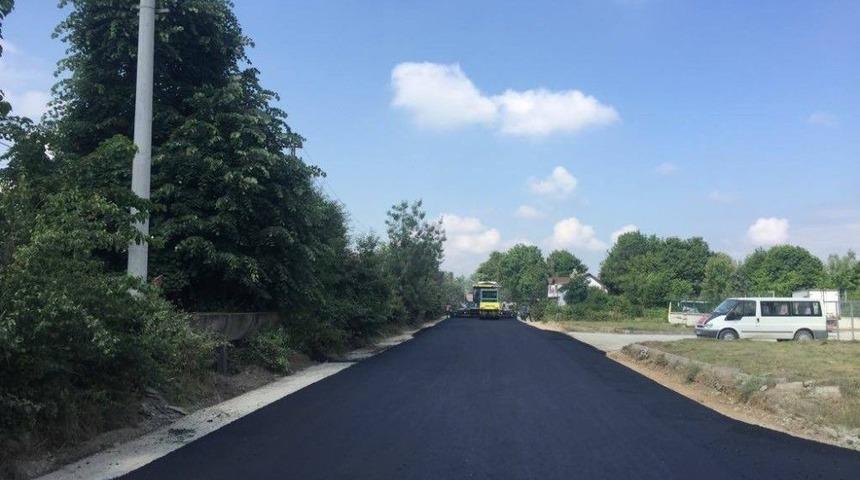 D&uuml;zce Belediyesi Ekipleri Yoğun Mesai Harcıyor