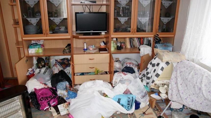 Kulu&rsquo;da İ&ccedil;inde 5 Bin Euro Bulunan &Ccedil;elik Kasa &Ccedil;alındı