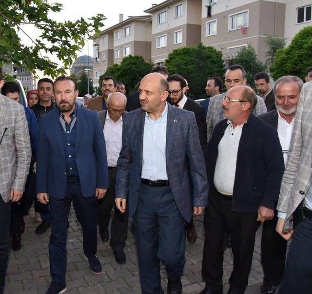 Akpınar’da Binler İftarda Bir Araya Geldi