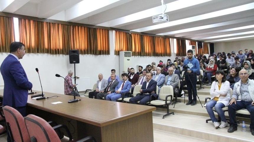 Eğitimde İmkanlar Ve Yenilikler S&ouml;yleşisi