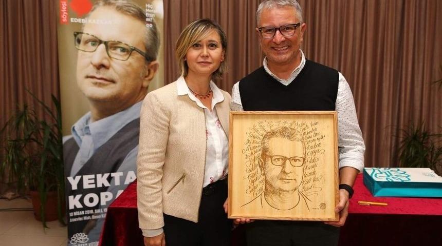 Edebi Kazılar Etkinliğinin Konuğu Yekta Kopan Oldu