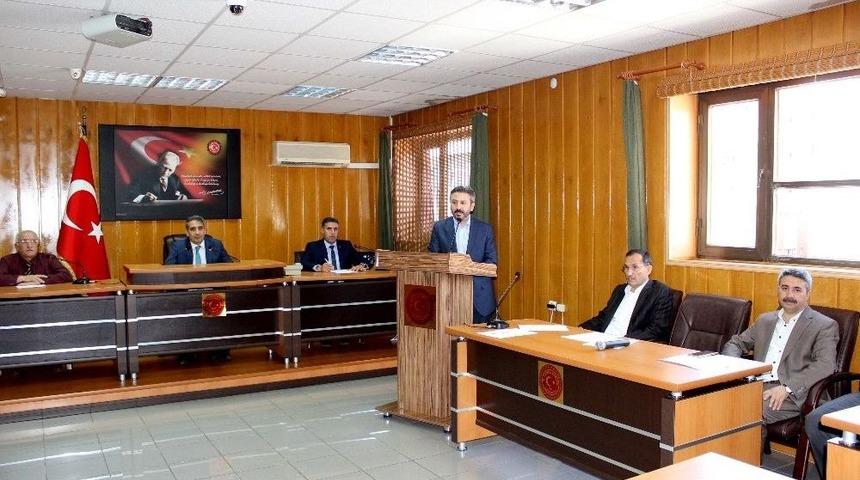 Tbmm Başkanvekili Aydın: &ldquo;defalarca Teşekk&uuml;r Edenler Şimdi Eleştiriyor&rdquo;