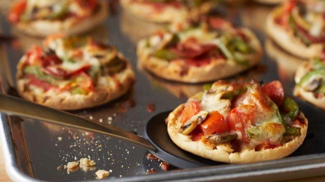 Mini Pizza Tarifi