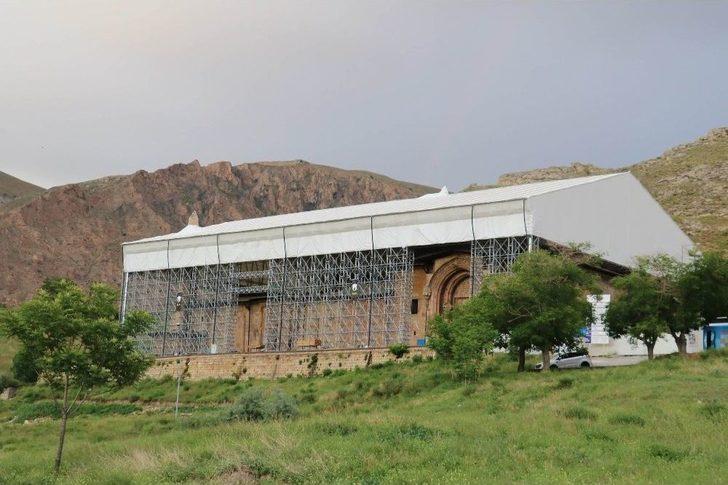 Divriği Ulu Cami’deki Sır Perdesi Aralandı G3