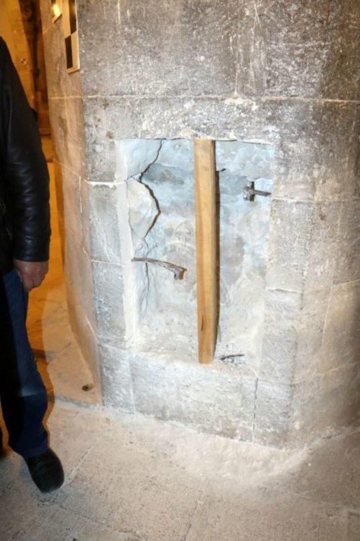 Divriği Ulu Cami’deki Sır Perdesi Aralandı G4