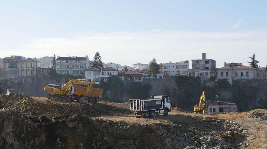 Cudibey Ortaokulu Ve Trabzon &Ouml;ğretmenevi&rsquo;nin Yapımına Başlandı