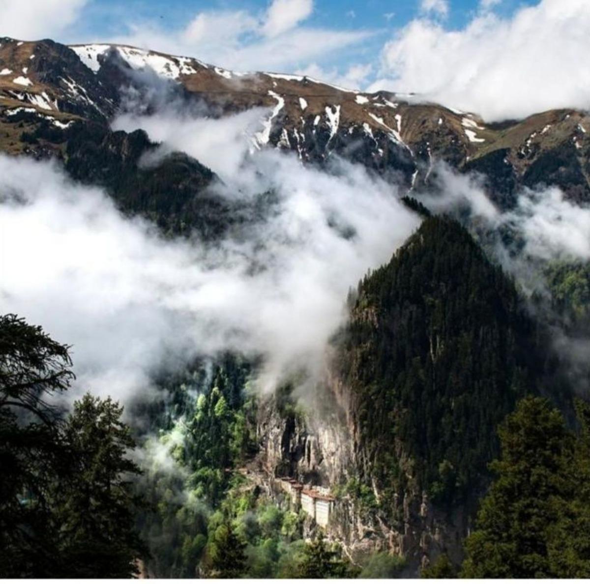 Seyir Terasından S&uuml;mela Manastırı Bir Başka G&uuml;zel