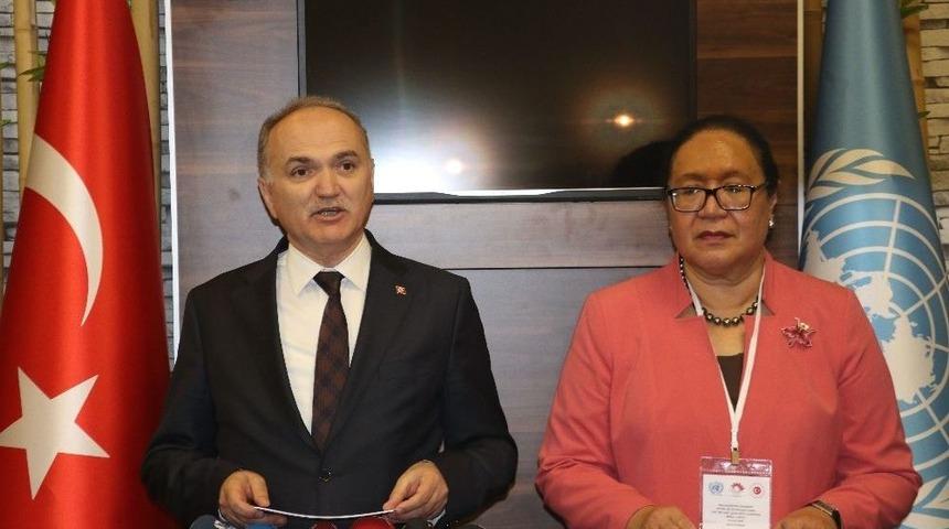 Bilim, Sanayi Ve Teknoloji Bakanı Faruk &Ouml;zl&uuml;: