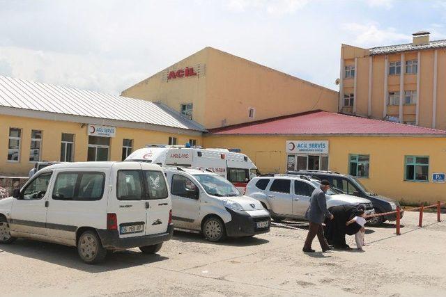 Ağrı’da Minibüs Devrildi: 37 Kaçak Göçmen Yaralı