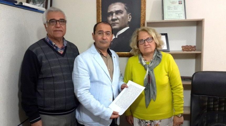 Ayvalık&rsquo;ta Engelli Ve 65 Yaş &Uuml;st&uuml; Vatandaşlar İ&ccedil;in Toplu Taşıma Karmaşası