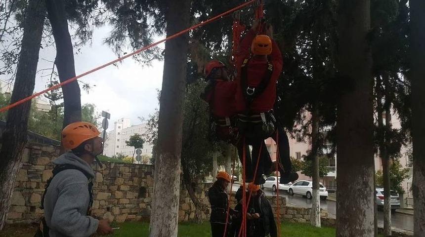 Kuşadası Akut&rsquo;tan Birim İ&ccedil;i Eğitim