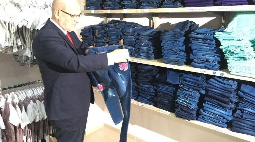 Beykoz Belediyesinden &Ccedil;ocuklara Bayramlık Hediye