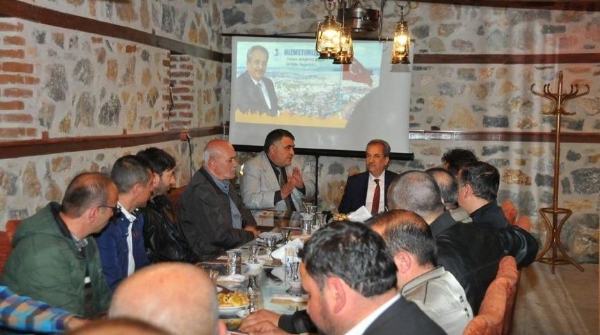 Başkan Akkaya Kahveciler Esnaf Odası İle Toplantı Yaptı