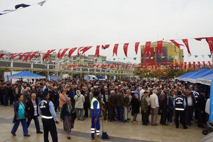 Büyükşehir Aydın’ı Hamsiye Doyurdu G4