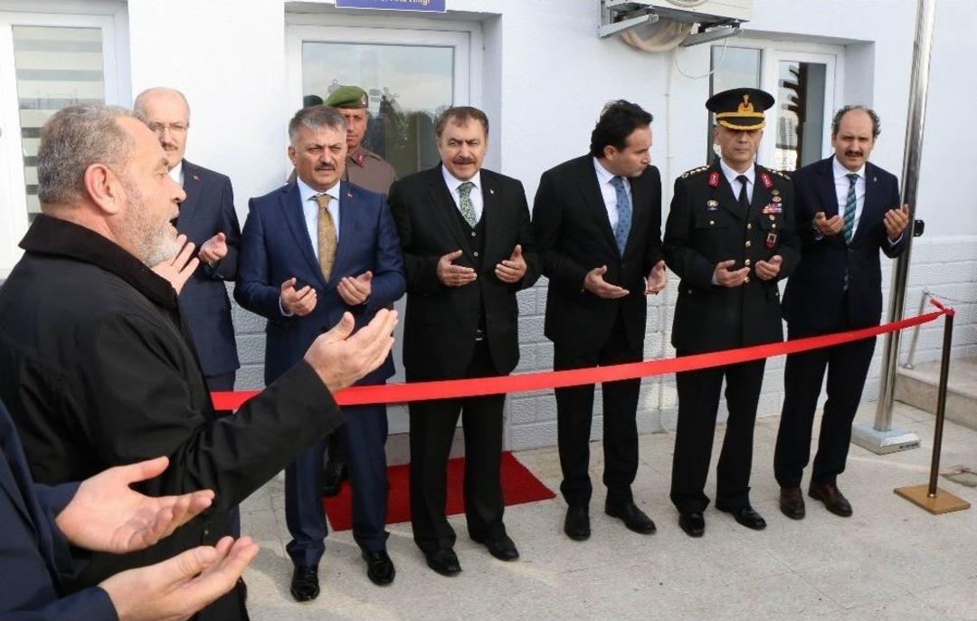 Bakan Eroğlu Jandarma Karakolu A&ccedil;tı