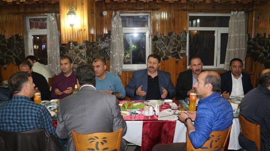 Ağrı Milli Eğitim M&uuml;d&uuml;rl&uuml;ğ&uuml; &Ccedil;alışanları İftar Yemeğinde Buluştu