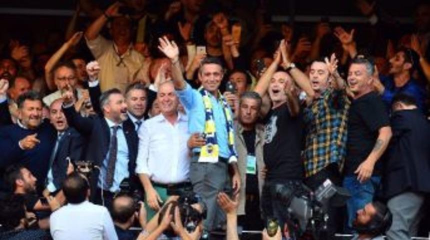 Ali Ko&ccedil;&rsquo;un Y&ouml;netim Kurulunda Dikkat &Ccedil;eken Detaylar