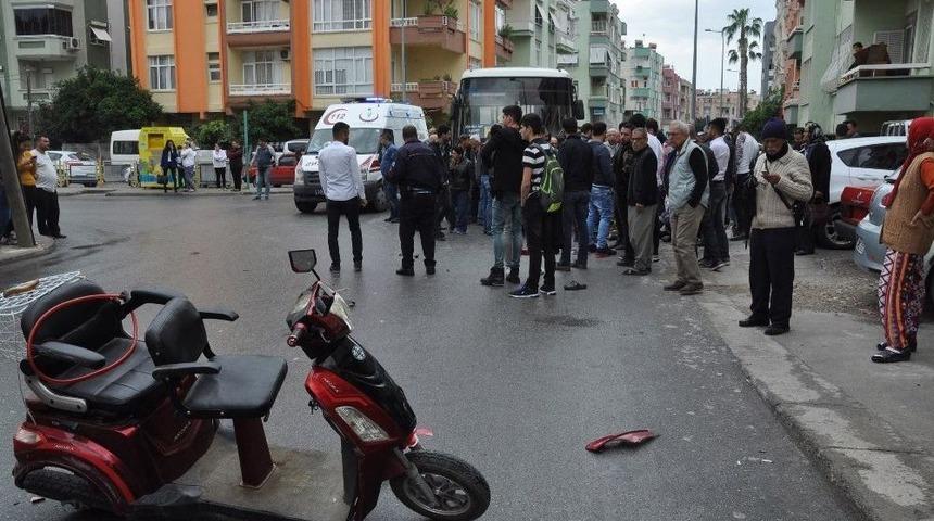 Halk Otob&uuml;s&uuml; Bisiklete &Ccedil;arptı: 1 &Ouml;l&uuml;, 1 Ağır Yaralı