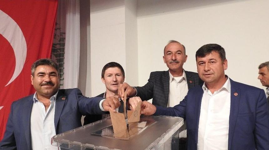 Demirci Sydv M&uuml;tevelli Heyetinde Muhtar Se&ccedil;imi Yapıldı