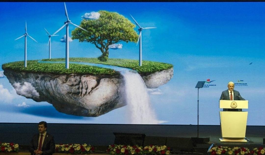 Başbakan Yıldırım: &ldquo;istanbul-edirne Hızlı Treni İ&ccedil;in Kazmayı Vuruyoruz&rdquo;