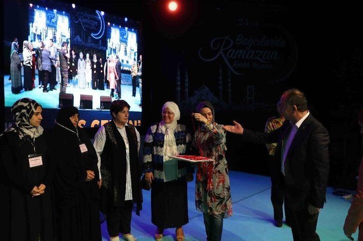 Bağcılarlı Ev Hanımlarının Yemekleri Gurmelerden Tam Not Aldı G1