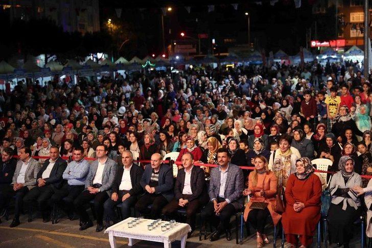 Bağcılarlı Ev Hanımlarının Yemekleri Gurmelerden Tam Not Aldı G2