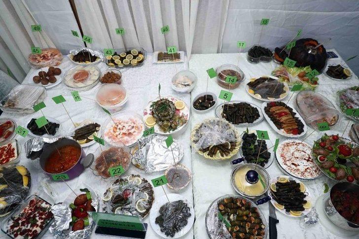 Bağcılarlı Ev Hanımlarının Yemekleri Gurmelerden Tam Not Aldı G3