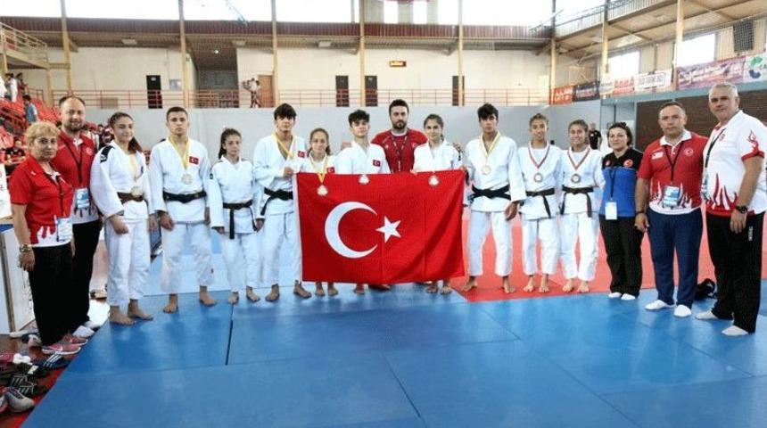 Osmangazili Judocu Balkan Şampiyonu Oldu