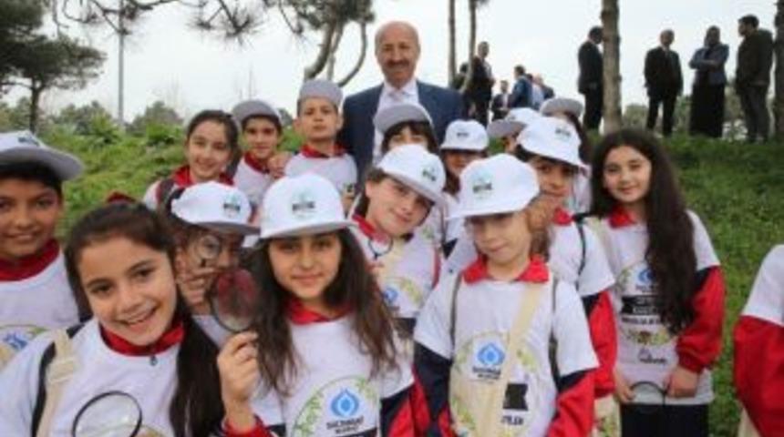 Sultangazili &Ccedil;ocuklar Ormanı Keşfe &Ccedil;ıktı