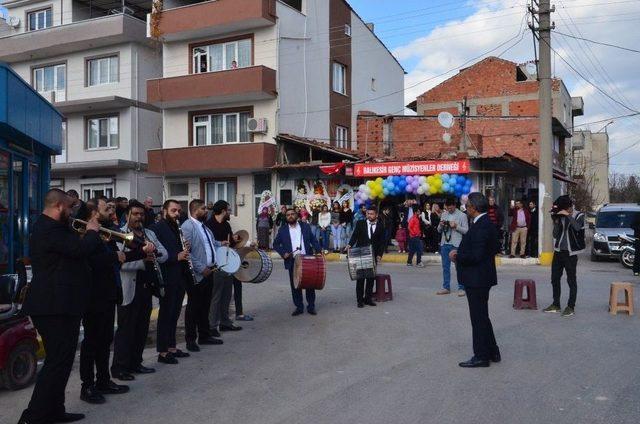 Balıkesir Genç Müzisyenler Derneği Açıldı