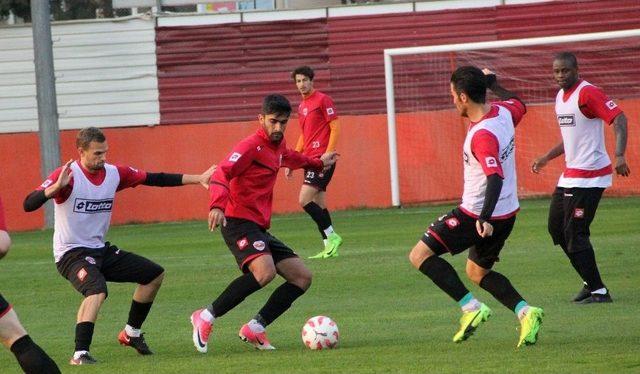 Adanaspor Taktik Çalıştı