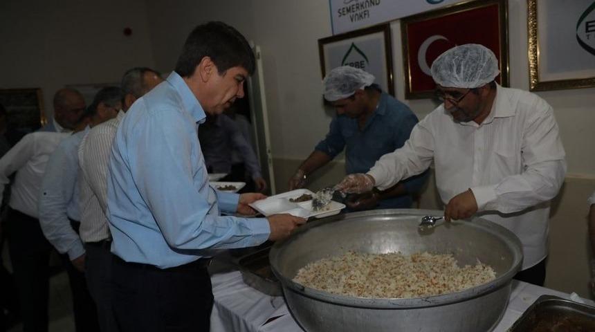 T&uuml;rel: &ldquo;5 Cami Projesi Y&uuml;r&uuml;t&uuml;yoruz&rdquo;