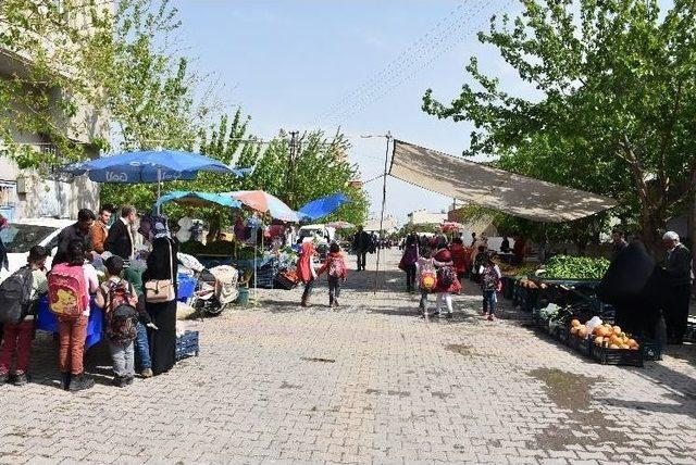 Kahta’da Seyyar Semt Pazarı Uygulaması Başladı