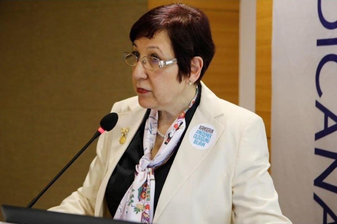 Uzmanlardan Kanserli Hasta Yakınlarına &rsquo;su&ccedil;luluk Duymayın&rsquo; Tavsiyesi