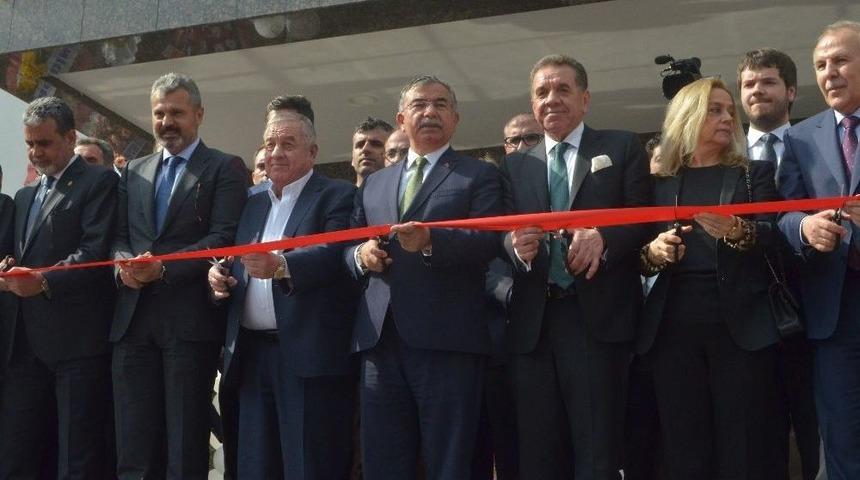 Bakan Yılmaz: "&ccedil;ocuklar Okusun Diye &Ouml;ğrenci Annelerine 6 Milyar Lira &Ouml;deme Yaptık"