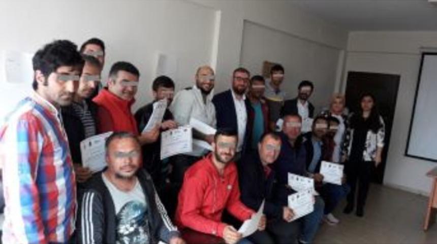 Denetimli Serbestlik Y&uuml;k&uuml;ml&uuml;lerine &rsquo;şiddeti Azaltma&rsquo; Programı