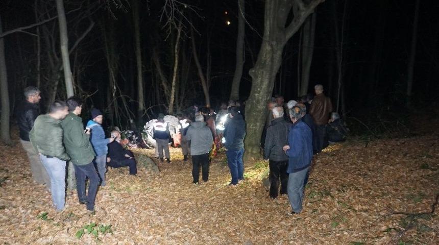 Devrilen Trakt&ouml;r&uuml;n Altında Kalan S&uuml;r&uuml;c&uuml; Hayatını Kaybetti