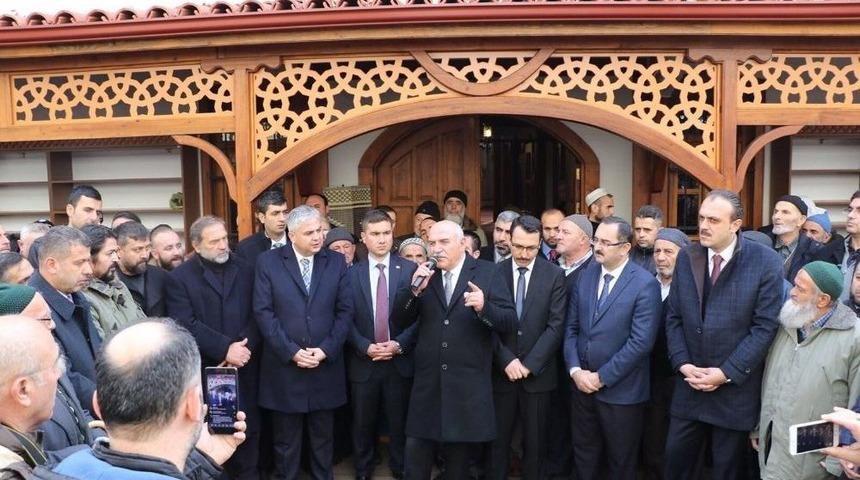 Beyazıt Camisi Yeniden İbadete A&ccedil;ıldı