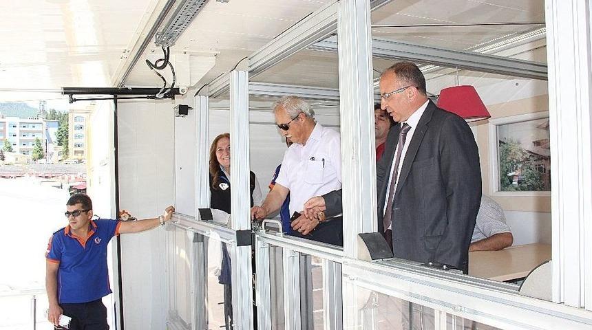 Deprem Sim&uuml;lasyon Tır&rsquo;ı Karab&uuml;k&rsquo;te