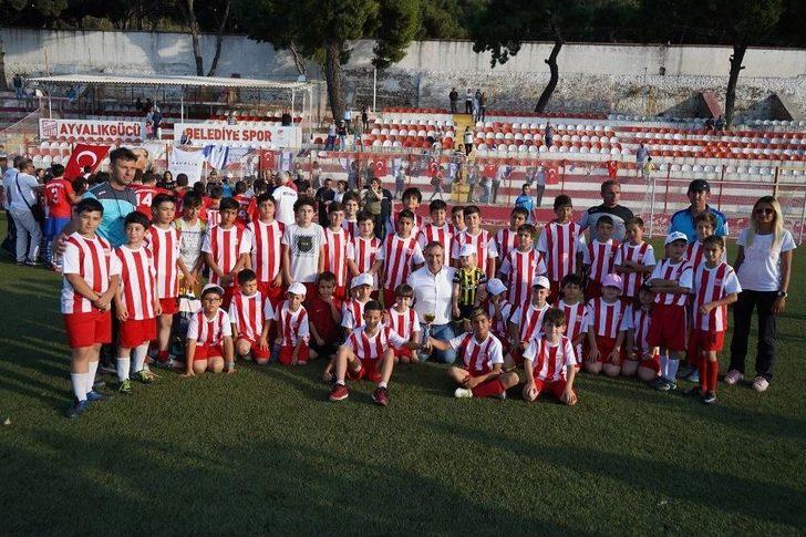 Ayvalık Cup Kupasına Katılan Tüm Takımlar Şampiyon Oldu G3