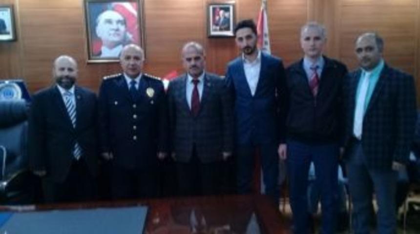 Erbakan Vakfı&rsquo;nda Emniyet M&uuml;d&uuml;r&uuml; Aslan&rsquo;a Ziyaret