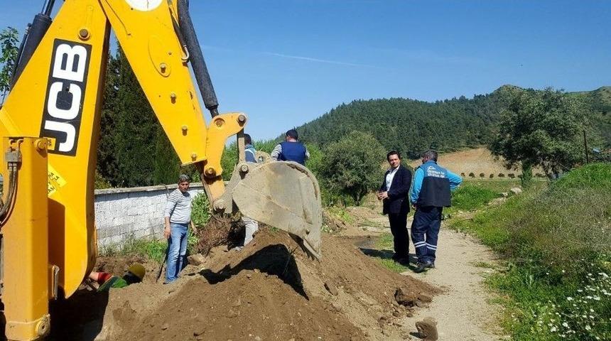 Barış Mahallesi Mezarlığına Yeni İ&ccedil;me Suyu Hattı